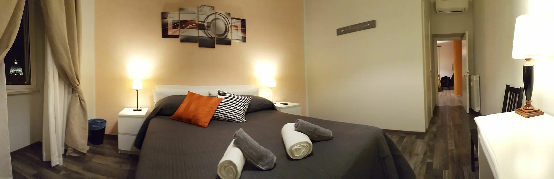 Suite 06 Rome 4*,  Italy